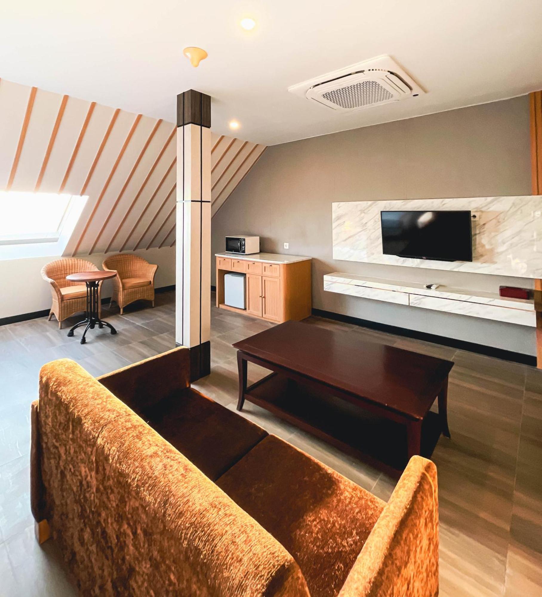 D'Primahotel Seminyak Екстериор снимка