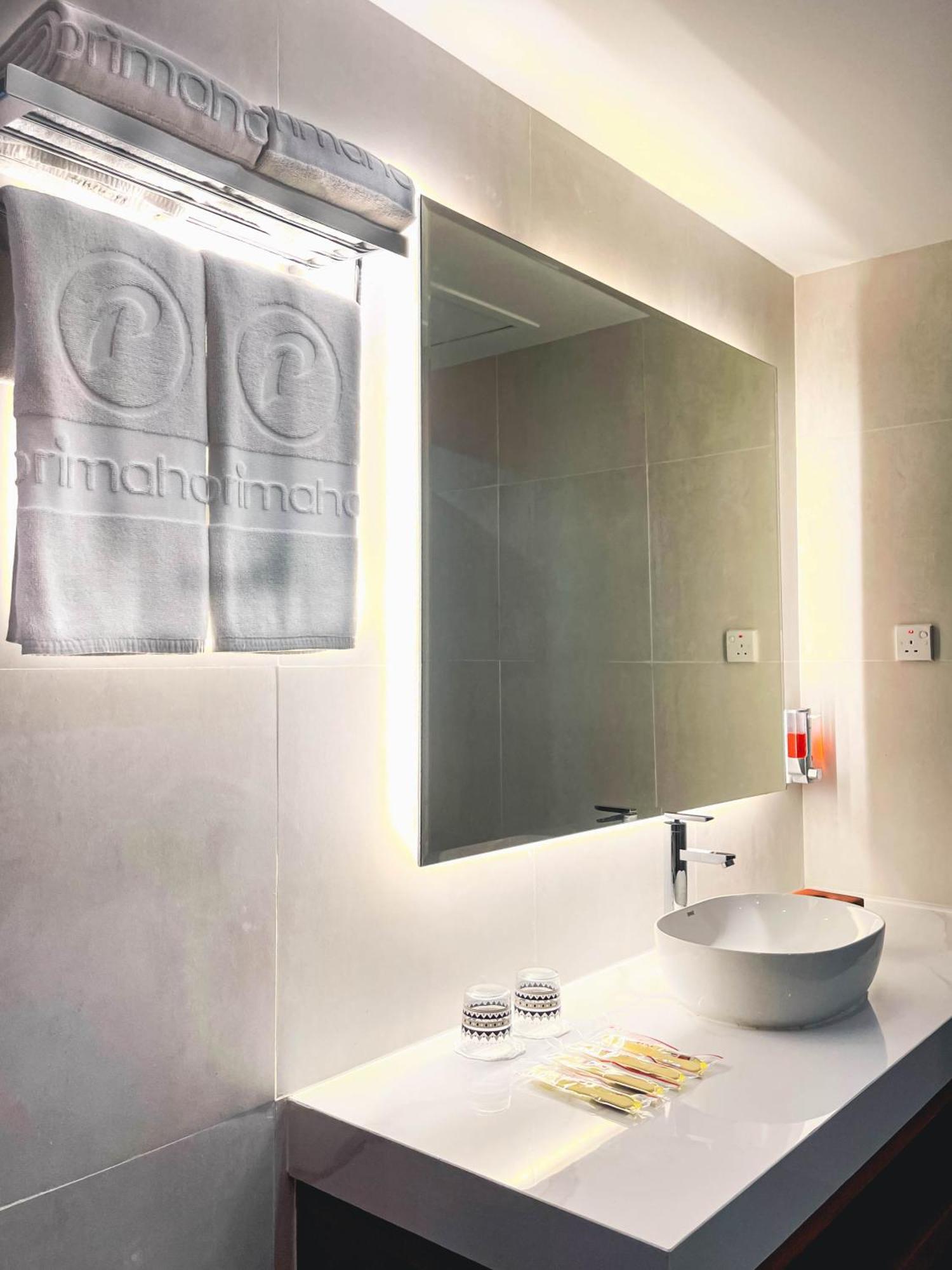 D'Primahotel Seminyak Екстериор снимка