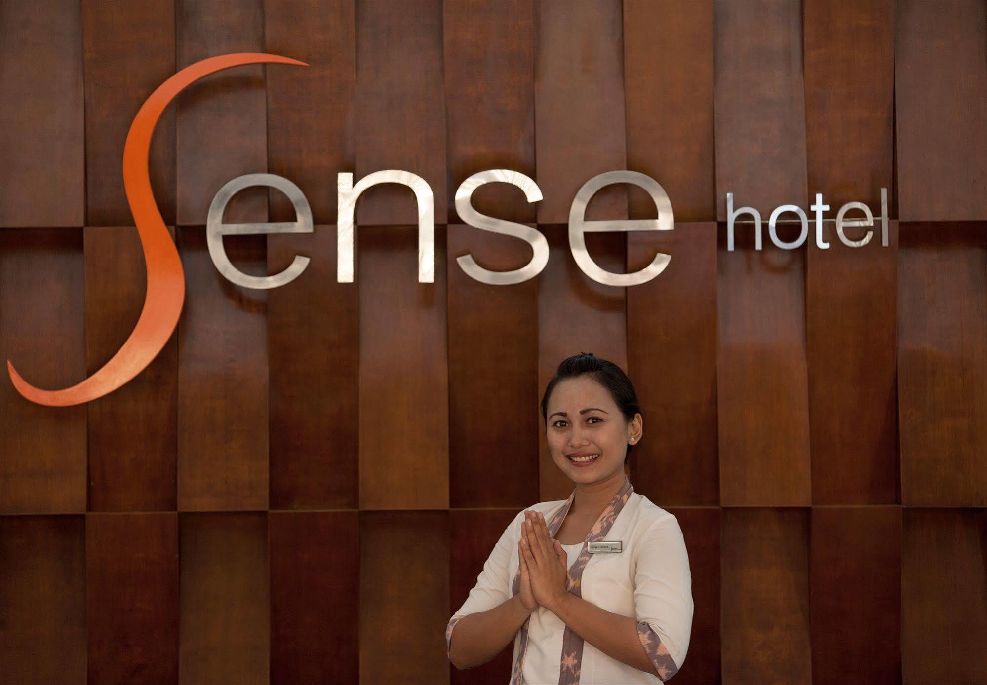 D'Primahotel Seminyak Екстериор снимка